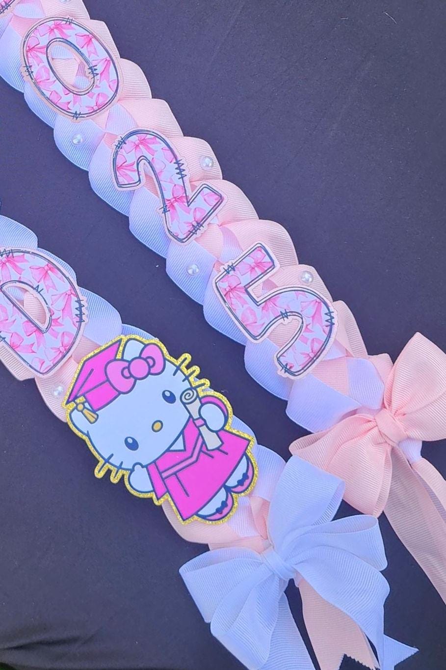 Kitty Graduation Ribbon Lei: Custom Class of 2026 Grad Gift