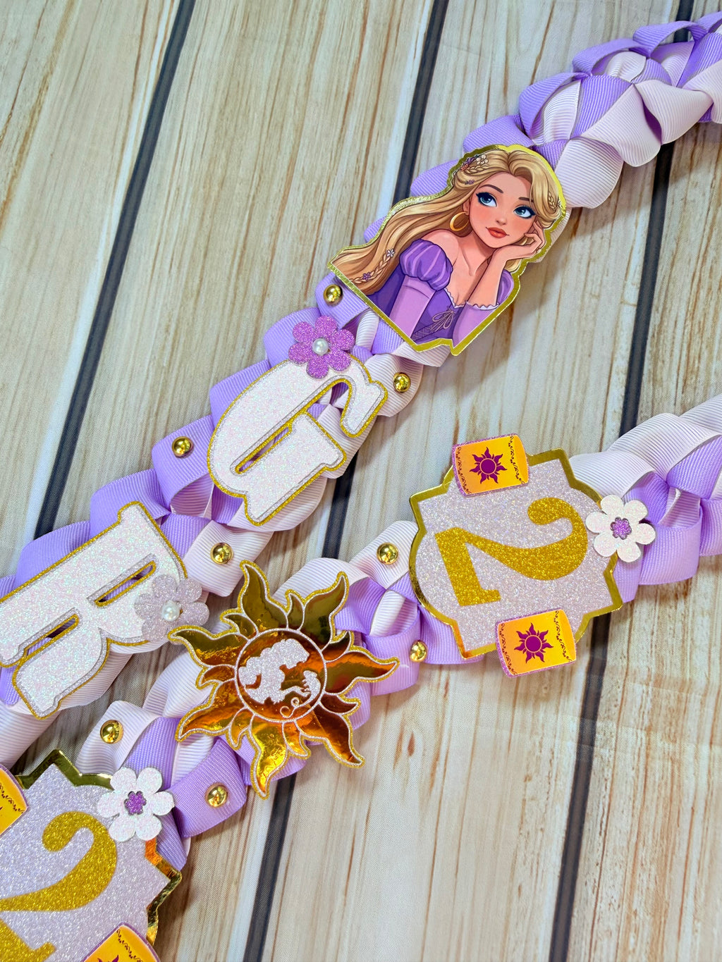 Princess Graduation Lei and Cap Set, Ribbon Lei, Class of 2026 Gift
