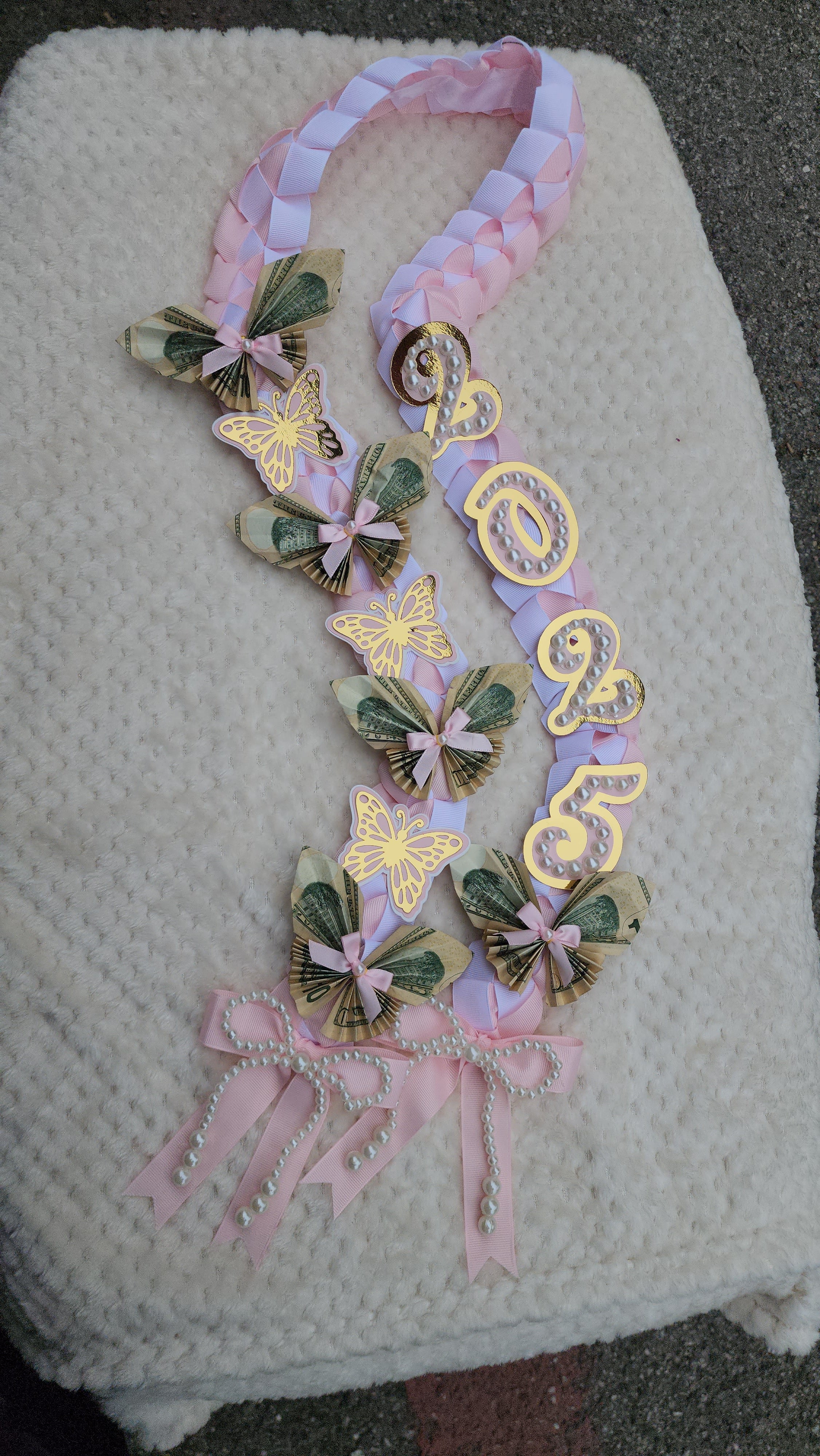 Money Lei, Graduation leis with money butterflies, Coquette Style