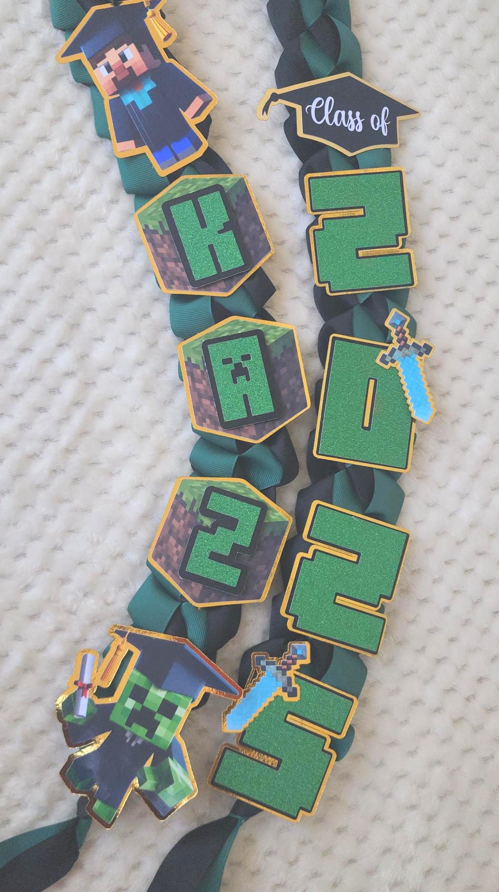 Minecraft Graduation Ribbon Lei, Senior Gift, Class of 2026 gift, Kindergarten Leis