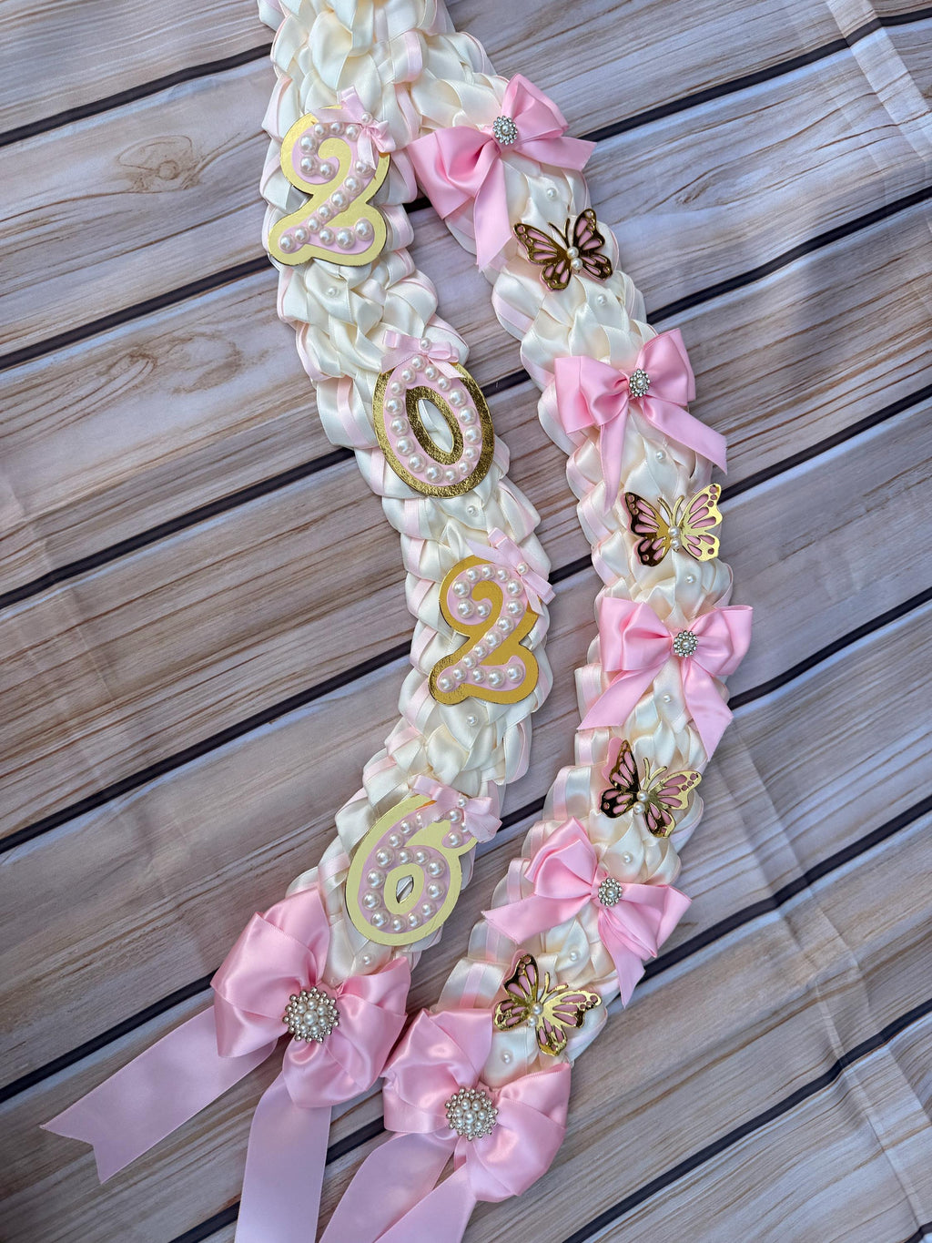 Coquette Graduation Ribbon Lei withPearl Accents, Class of 2026, Double braided lei