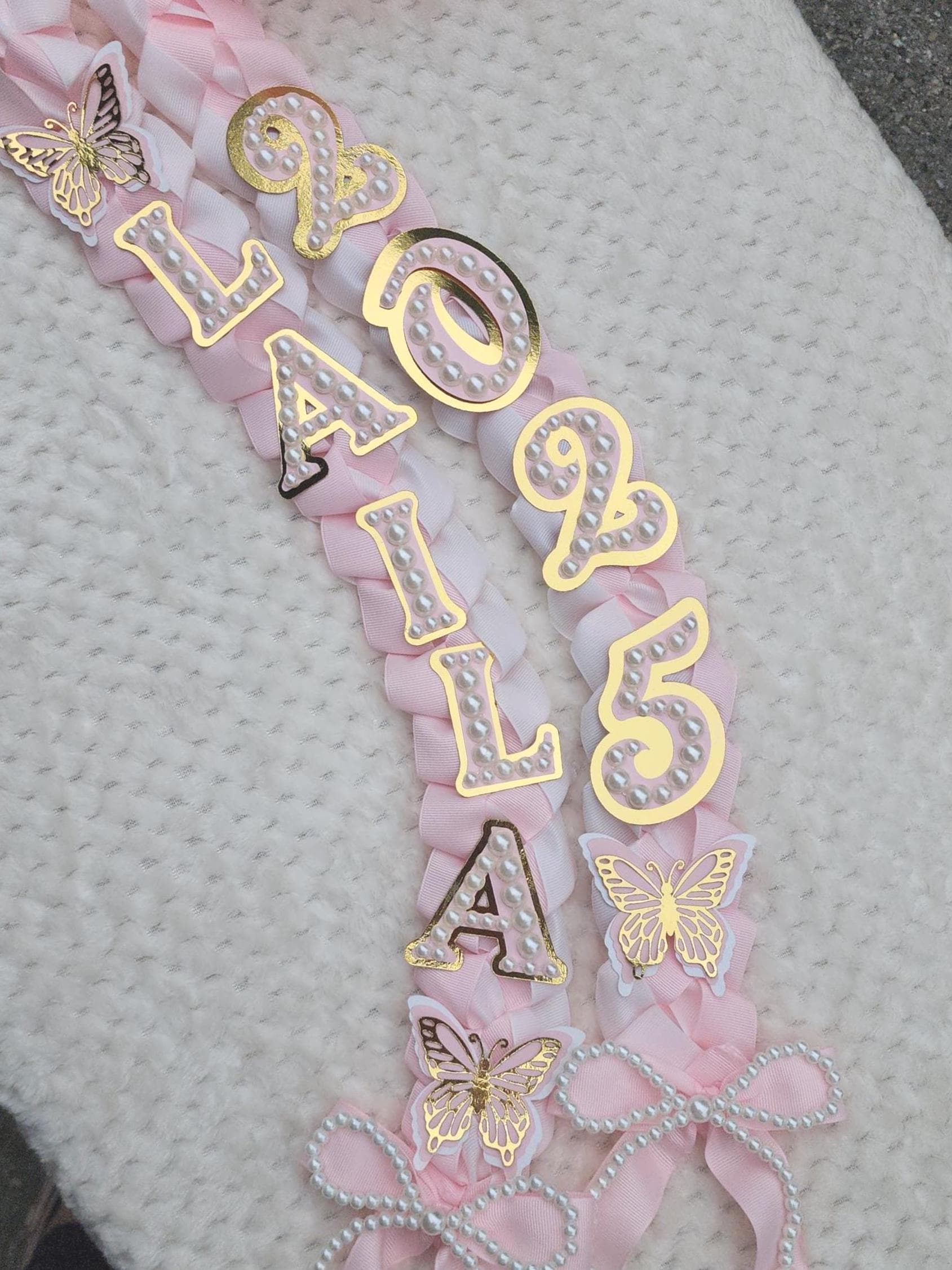 Coquette Pearl Graduation Ribbon Lei: Custom Senior Gift, Class of 2026
