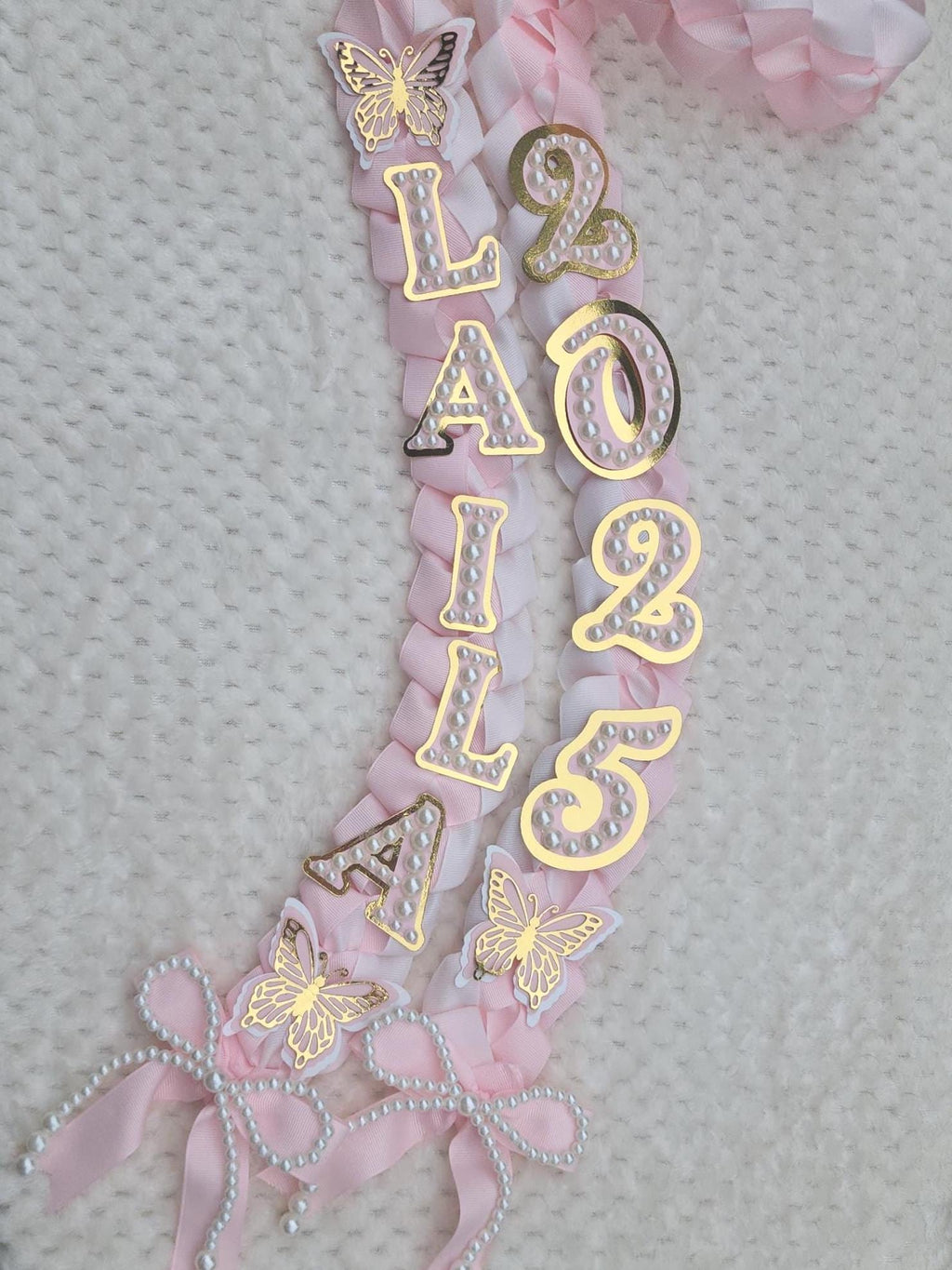 Coquette Pearl Graduation Ribbon Lei: Custom Senior Gift, Class of 2026