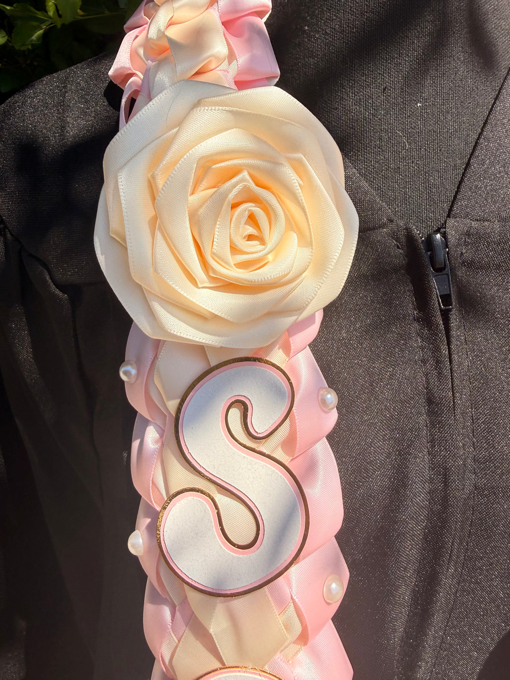 Coquette Graduation Ribbon Lei with flower and pearl Accents, Class of 2026, Double braided lei