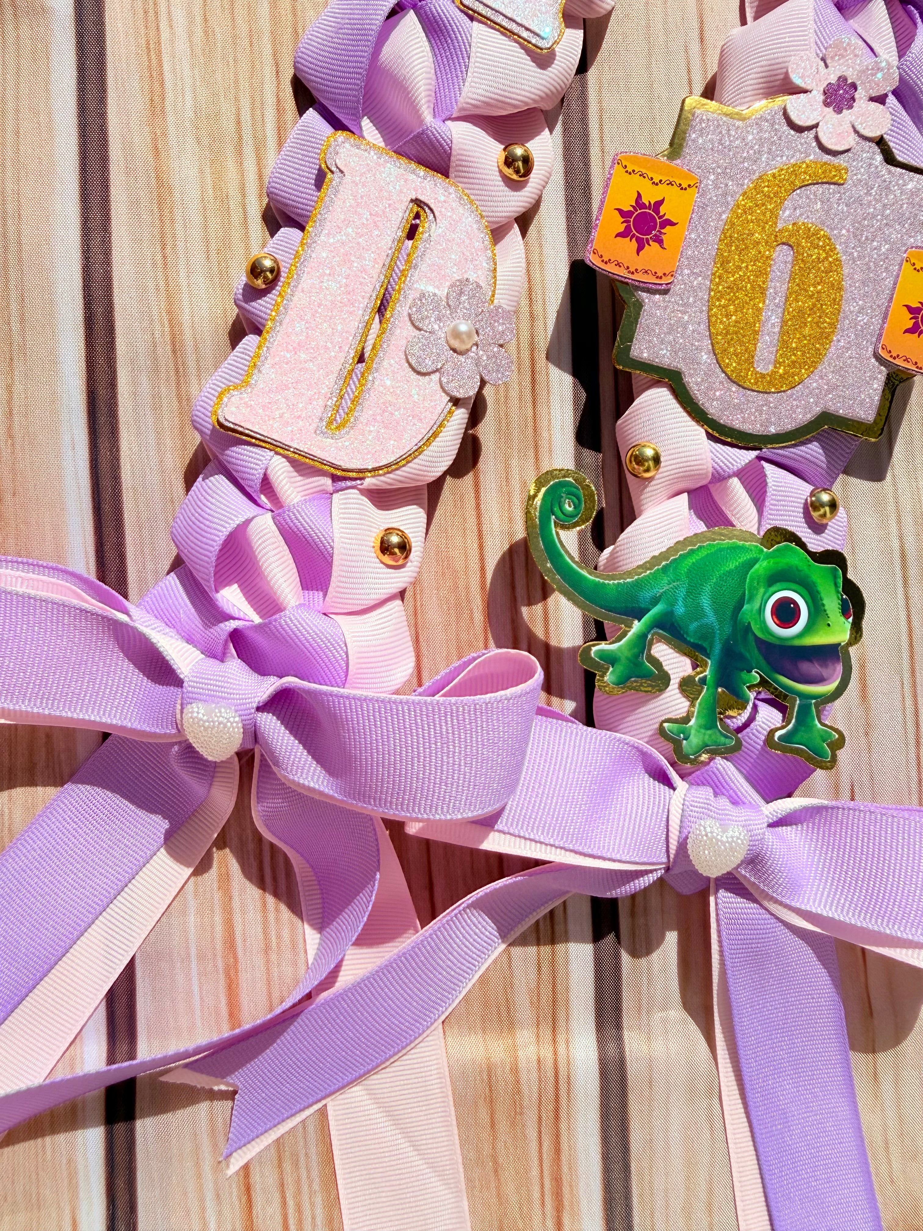 Princess Graduation Lei and Cap Set, Ribbon Lei, Class of 2026 Gift