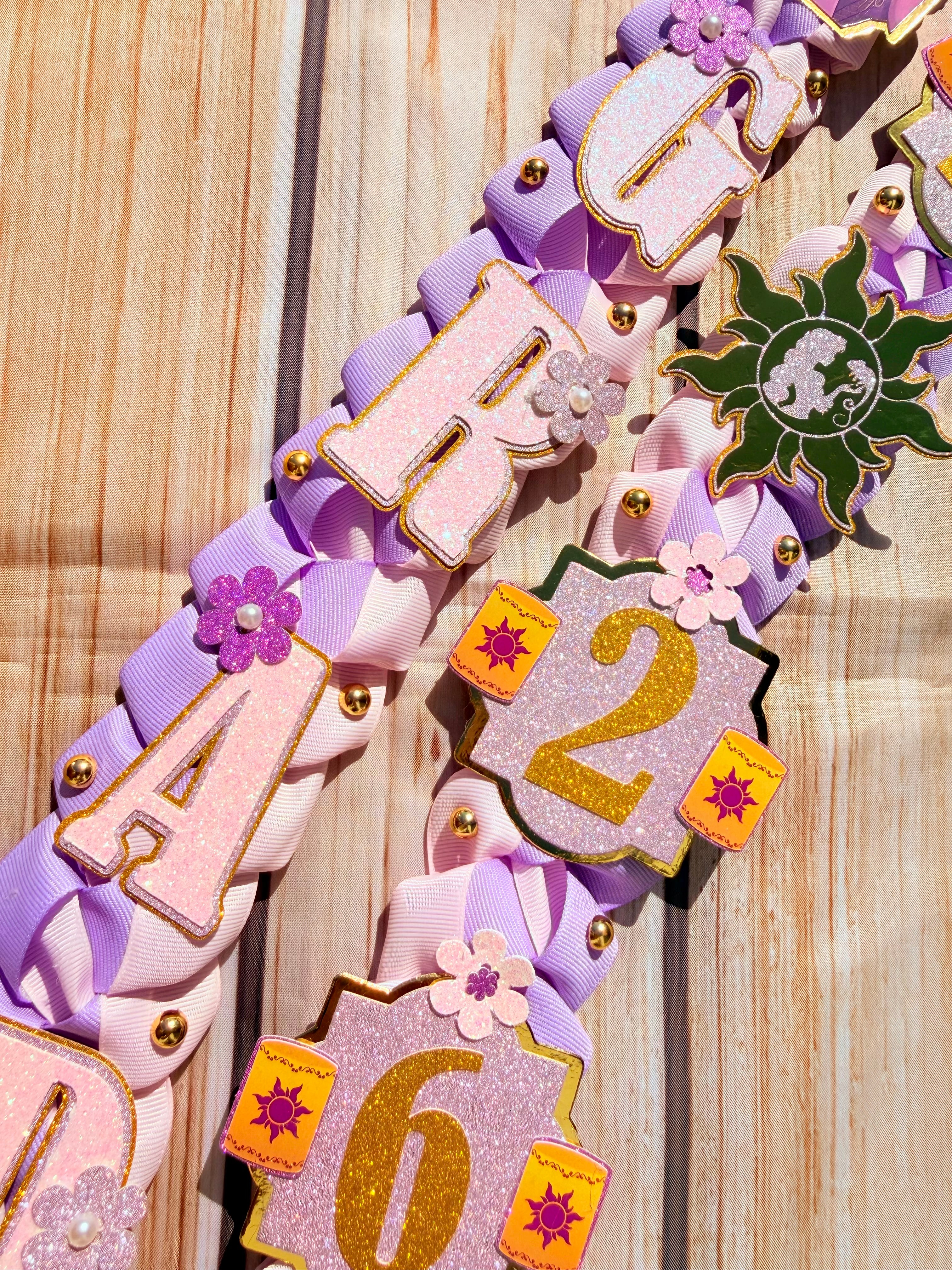 Princess Graduation Lei and Cap Set, Ribbon Lei, Class of 2026 Gift