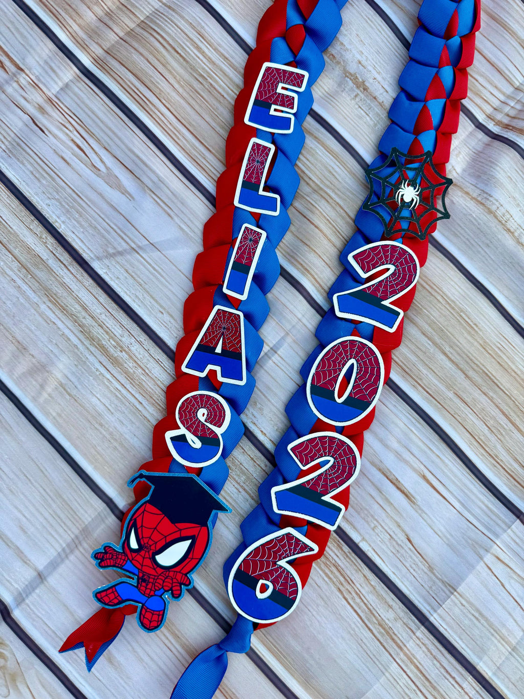 Handmade Spider Graduation Lei: Red & Blue Ribbon, Class of 2026