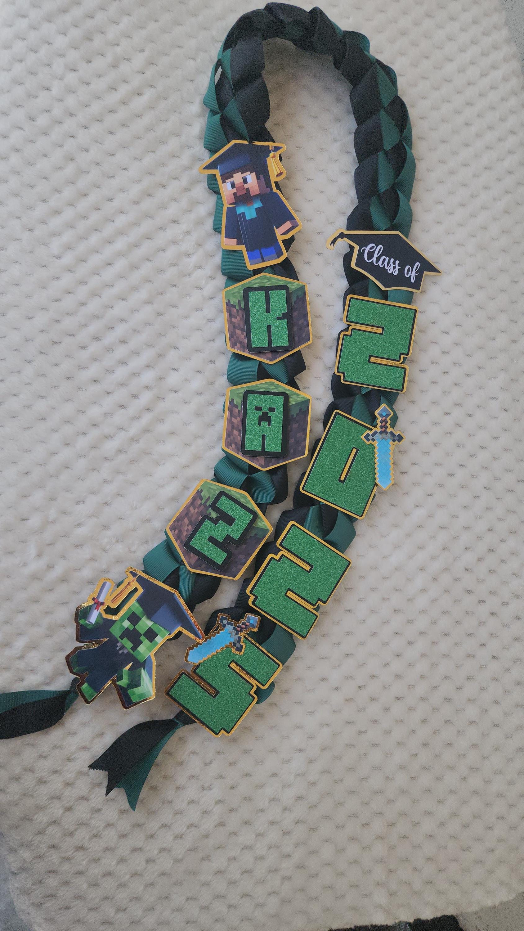 Minecraft Graduation Ribbon Lei, Senior Gift, Class of 2026 gift, Kindergarten Leis