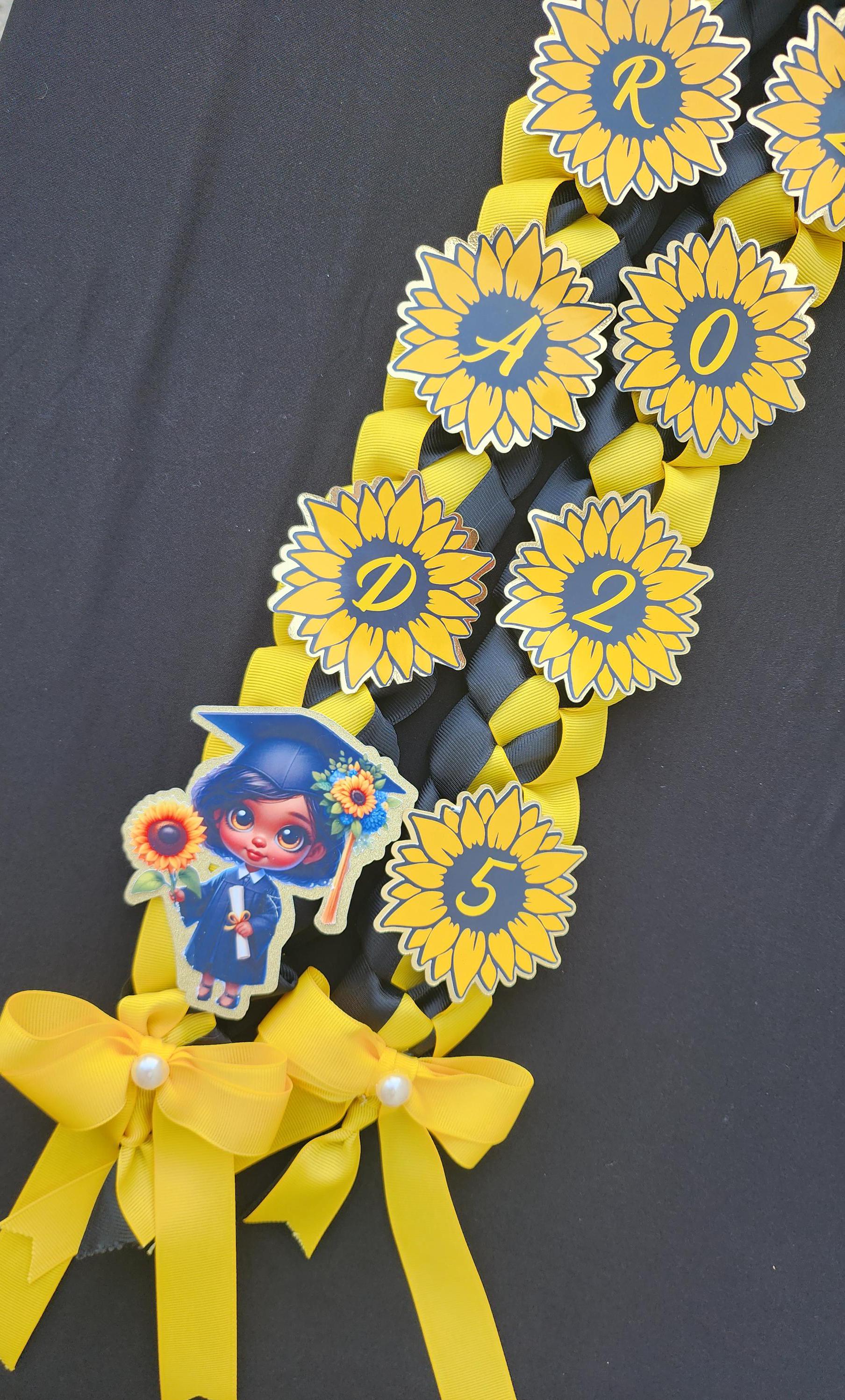 Sunflower Graduation Lei: Custom Ribbon Lei, Class of 2026