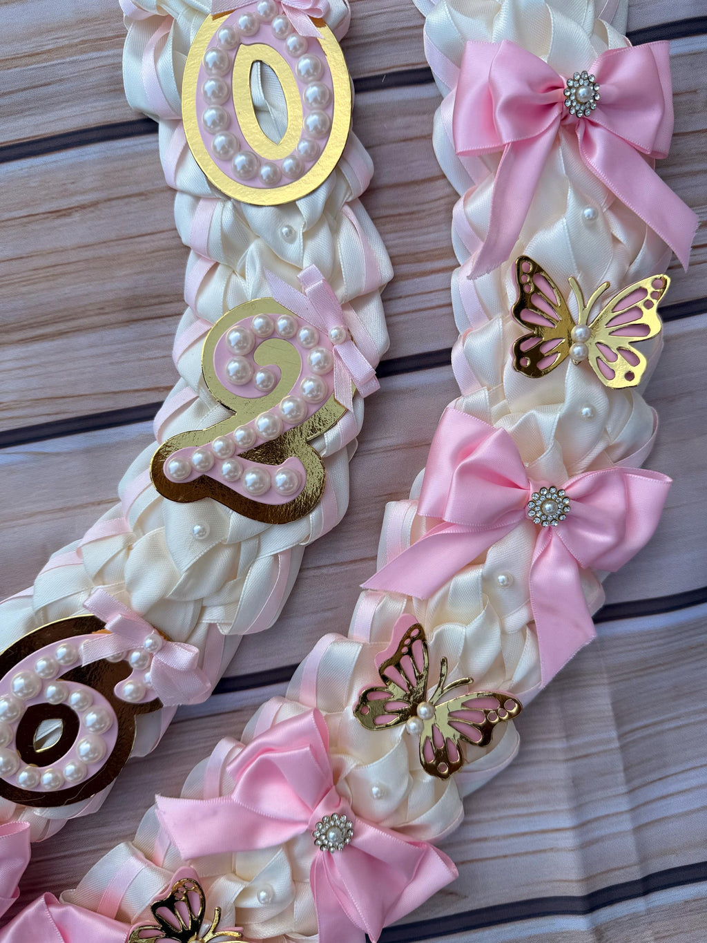 Coquette Graduation Ribbon Lei withPearl Accents, Class of 2026, Double braided lei