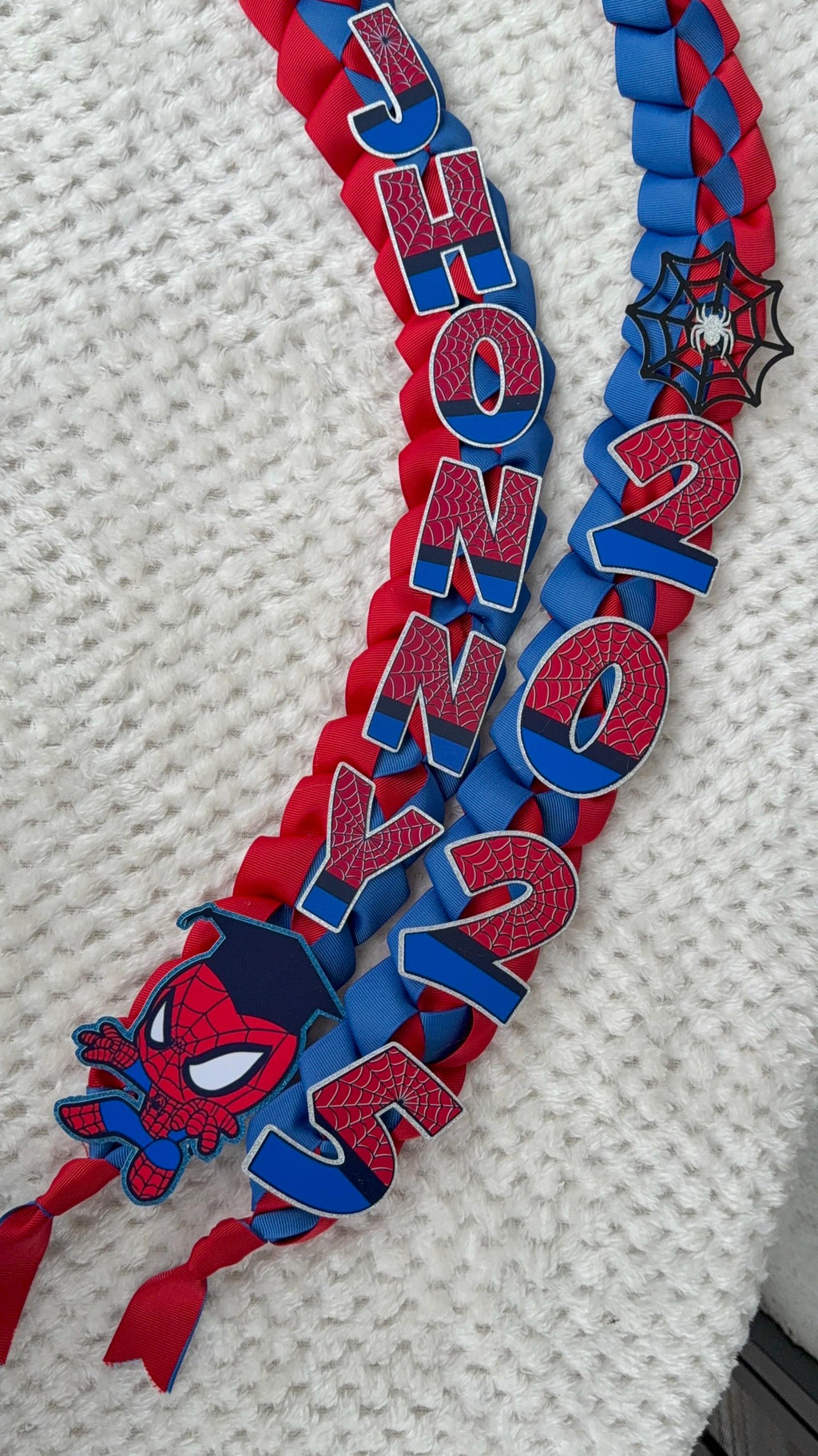 Handmade Spider Graduation Lei: Red & Blue Ribbon, Class of 2026